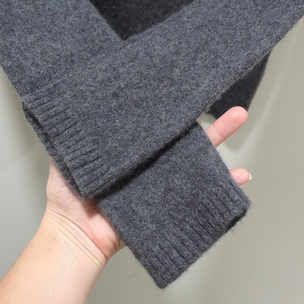 AQUA Cashmere Grey Turtleneck Sweater Women's Size S Charcoal Grey 100% Cashmere - Picture 5 of 8